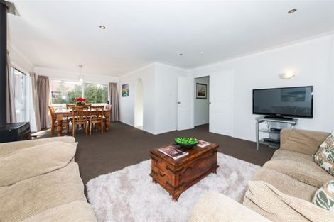 Photo of property in 24 Venus Place, Half Moon Bay, Auckland, 2012