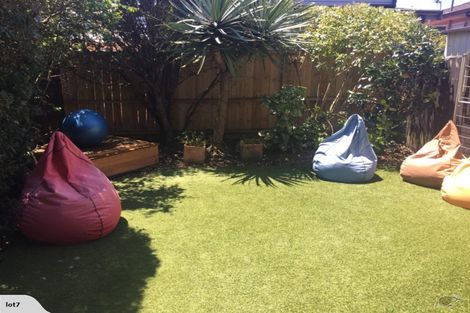 Photo of property in 51 Minaret Drive, Bucklands Beach, Auckland, 2014