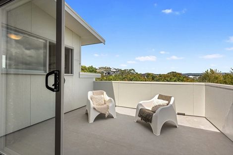 Photo of property in 13 Olive Close, Omokoroa, 3114