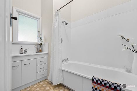 Photo of property in 3 Junction Street, Fairfield, Lower Hutt, 5011