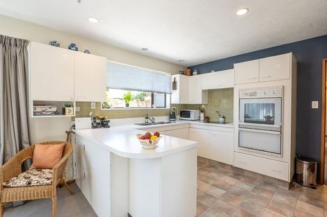 Photo of property in 2/9a Chilcombe Street, Ilam, Christchurch, 8041