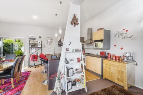 Photo of property in 6 Goldfinch Place, Welcome Bay, Tauranga, 3112