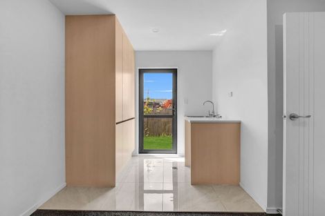 Photo of property in 7c Kotahi Road, Mount Wellington, Auckland, 1062
