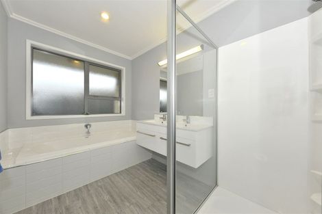 Photo of property in 34 Mariposa Crescent, Aidanfield, Christchurch, 8025