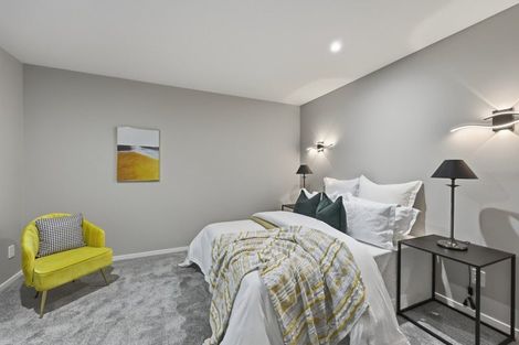 Photo of property in 716c Massey Road, Mangere, Auckland, 2022