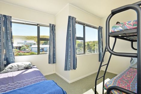 Photo of property in 1 Tamarisk Drive, Riversdale Beach, Masterton, 5872