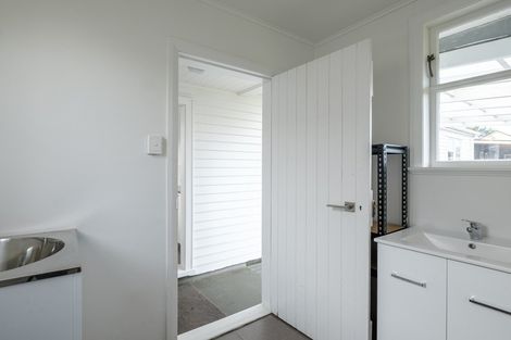 Photo of property in 24 Townley Street, Te Hapara, Gisborne, 4010