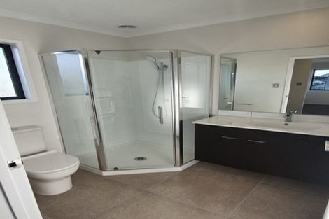 Photo of property in 24 Piripono Crescent, Pukekohe, 2120