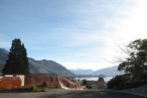 Photo of property in 3 Botting Place, Wanaka, 9305