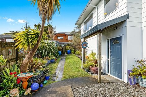 Photo of property in 2/11 Delamare Court, Sunnynook, Auckland, 0632