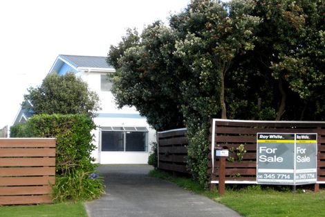 Photo of property in 109 Karaka Street, Castlecliff, Whanganui, 4501