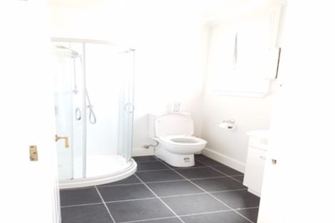 Photo of property in 4/205 The Terrace, Wellington Central, Wellington, 6011