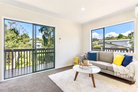 Photo of property in 72a Reynella Drive, Massey, Auckland, 0614
