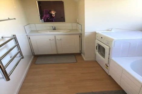 Photo of property in 3a Longhurst Terrace, Cashmere, Christchurch, 8022