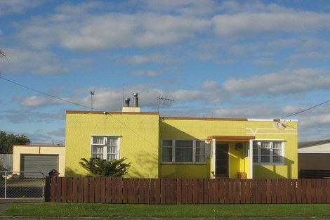 Photo of property in 87 Alexandra Street, Marton, 4710