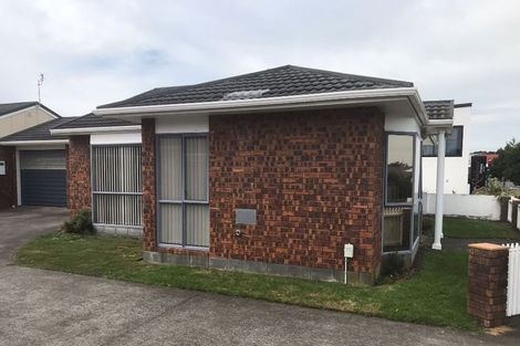 Photo of property in 4/49 Sackville Street, Fitzroy, New Plymouth, 4312