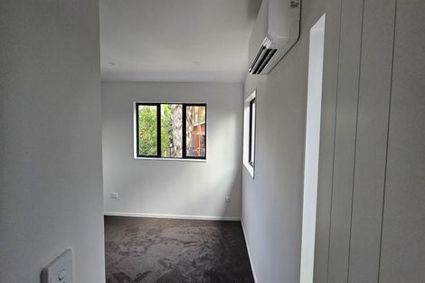 Photo of property in 12a Blease Street, New Lynn, Auckland, 0600