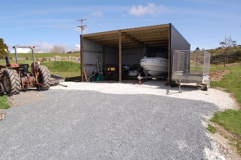 Photo of property in 252 Oneriri Road, Kaiwaka, 0573