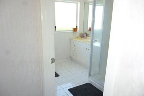 Photo of property in 2/14 Casabella Court, Northpark, Auckland, 2013