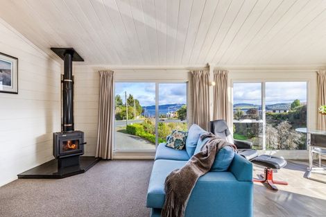 Photo of property in 32 Shepherd Road, Waipahihi, Taupo, 3330