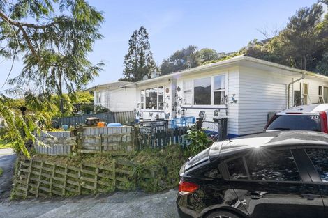 Photo of property in 113 Coast Road, Wainuiomata, Lower Hutt, 5014