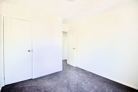 Photo of property in 1/64 Borich Road, Sunnyvale, Auckland, 0612