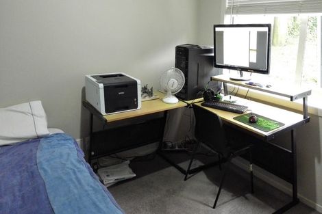 Photo of property in 24a Taylor Terrace, Tawa, Wellington, 5028