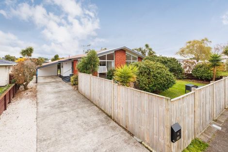 Photo of property in 30 Kennedy Avenue, Feilding, 4702
