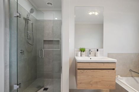 Photo of property in 11 Aitkenhead Street, Pokeno, 2402