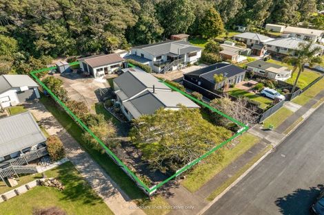 Photo of property in 125 Park Avenue, Whangamata, 3620