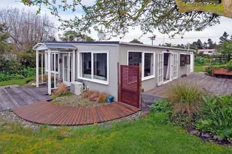 Photo of property in 15 Muri Street, Aramoana, Port Chalmers, 9082