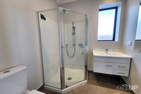 Photo of property in 3/7 Uku Lane, Hobsonville, Auckland, 0616