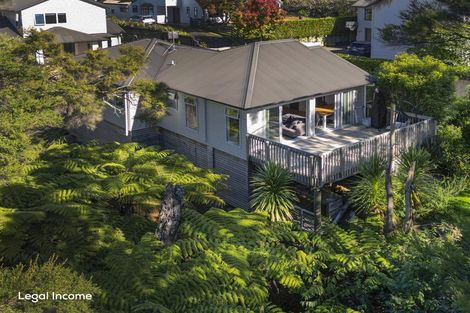 Photo of property in 29d Greenhithe Road, Greenhithe, Auckland, 0632