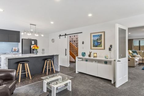 Photo of property in 6 Freeman Close, Abbotsford, Dunedin, 9018