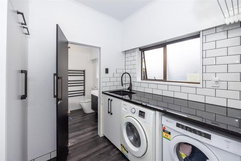 Photo of property in 66 Chedworth Avenue, Chedworth, Hamilton, 3210