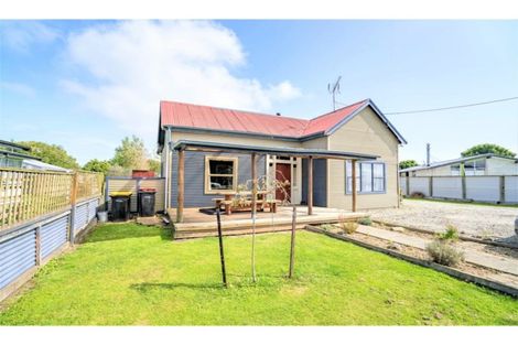 Photo of property in 58 Mauchline Street, Wallacetown, 9816