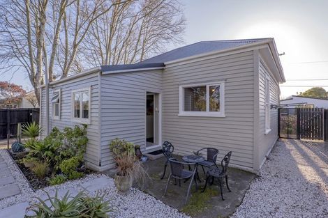 Photo of property in 18 Olliviers Road, Phillipstown, Christchurch, 8011