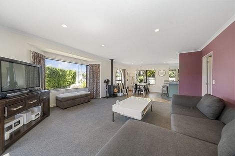 Photo of property in 49 College Drive, Paraparaumu, 5032