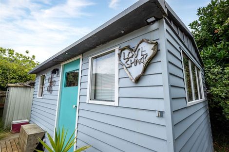 Photo of property in 49 Arnold Street, Sumner, Christchurch, 8081