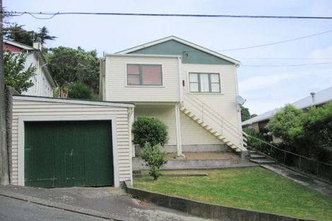 Photo of property in 6 Butt Street, Brooklyn, Wellington, 6021