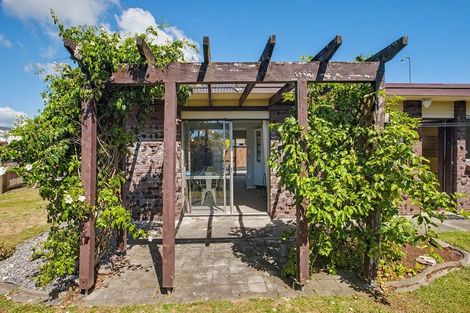 Photo of property in 95b Eatwell Avenue, Paraparaumu Beach, Paraparaumu, 5032