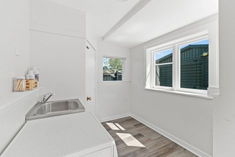 Photo of property in 16 Bennett Street, Gonville, Whanganui, 4501