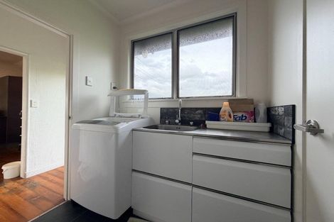 Photo of property in 63 South Road, Blagdon, New Plymouth, 4310