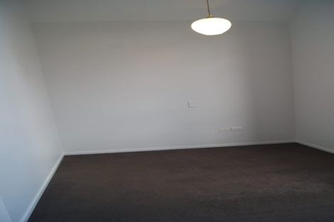 Photo of property in Pirie Street Townhouses, 6/35 Pirie Street, Mount Victoria, Wellington, 6011