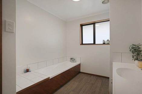 Photo of property in 26 Carters Terrace, Tinwald, Ashburton, 7700