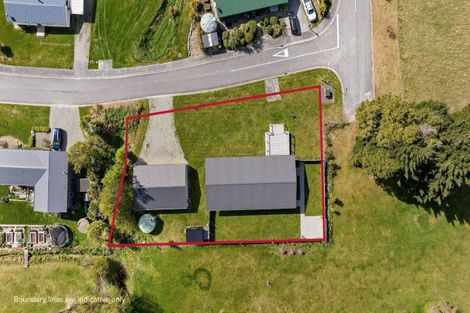 Photo of property in 1 Hector Close, Kingston, Athol, 9793