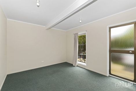 Photo of property in 2/6 Corunna Road, Milford, Auckland, 0620