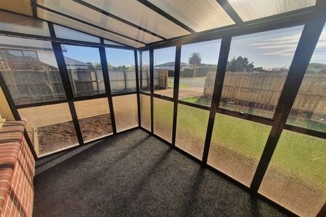 Photo of property in 48 Niven Street, Avondale, Christchurch, 8061