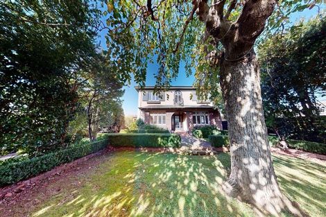 Photo of property in 10 Saint Johns Avenue, Palmerston North, 4414