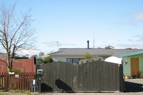 Photo of property in 11 Blundell Place, Waipukurau, 4200